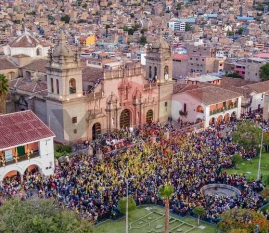 Semana Santa en Ayacucho: Más de 30 mil visitantes llegan a la ciudad: Casi el 90% de hospedajes están llenos Ayacucho - Semana Santa